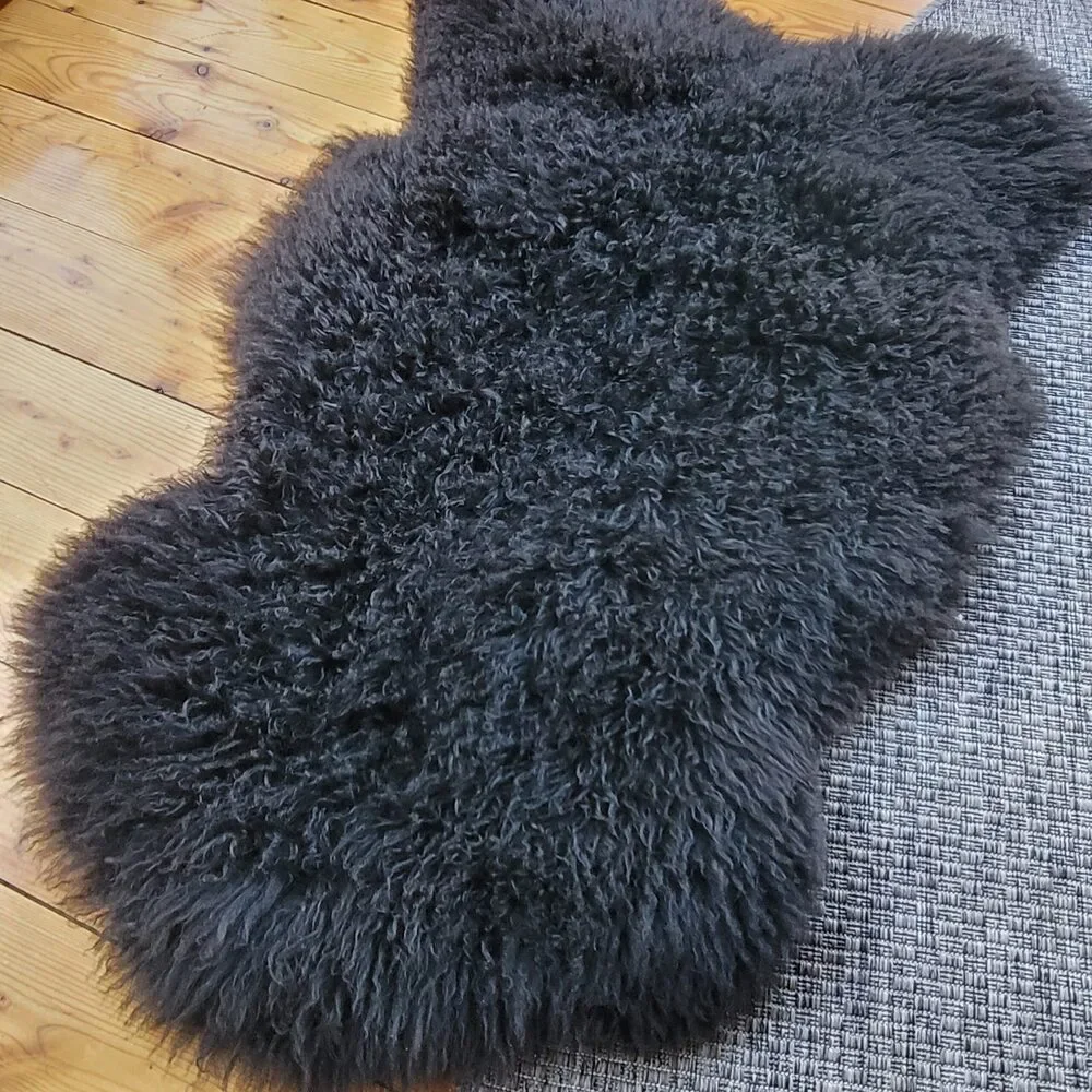 Genuine Swedish Sheepskin Rug Stitched Fixed Silky Wool Pelt Throw 46